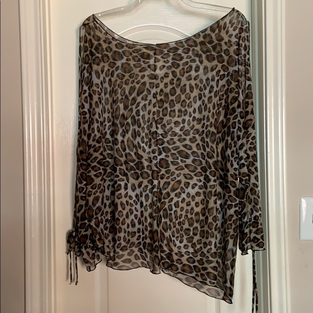 Animal Print Long Sleeve Top with Split Sleeve - Picture 4 of 5